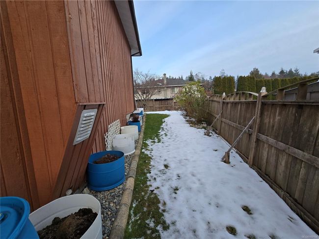 7071 Mc Dougal Pl, House other with 4 bedrooms, 3 bathrooms and 2 parking in Port Hardy BC | Image 47
