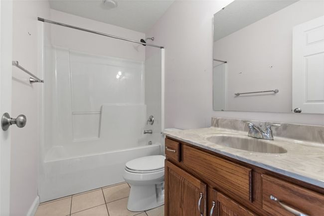 APT-105 - 1 Coraopolis Rd, Condo with 2 bedrooms, 2 bathrooms and 1 parking in Coraopolis PA | Image 11