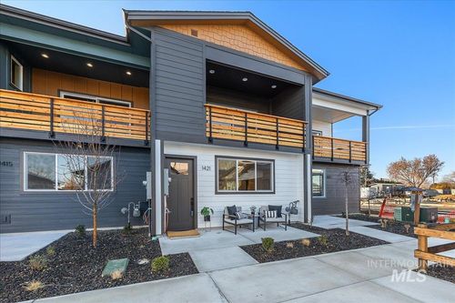 1445 N Bluffs Ridge Ln, Boise, ID, 83704-8661 | Card Image