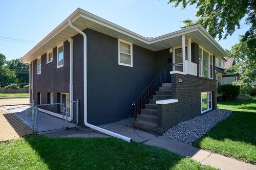 1284 Snelling Ave N, Saint Paul, MN, 55108-2539 | Card Image