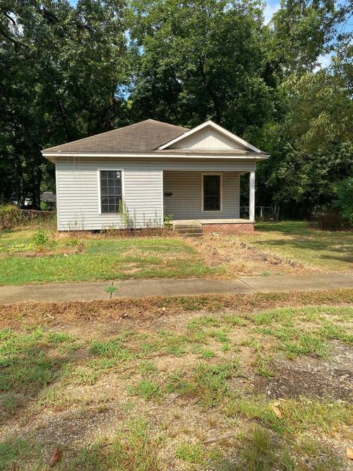 402 Elm St, Crossett, AR, 71635-3051 | Card Image