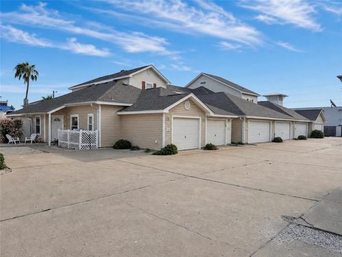 106-15209 Padre Island Dr, Corpus Christi, TX, 78418-6268 | Card Image