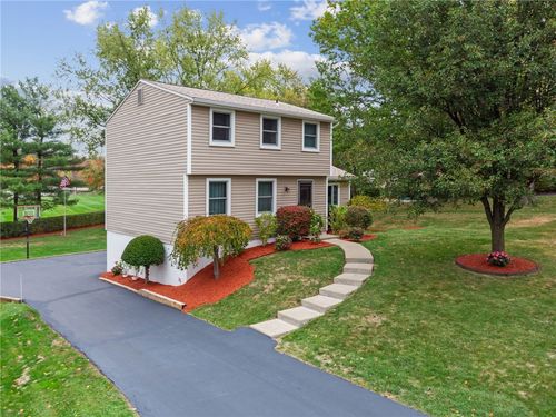 503 Quail Dr, Cranberry Twp, PA, 16066-4075 | Card Image