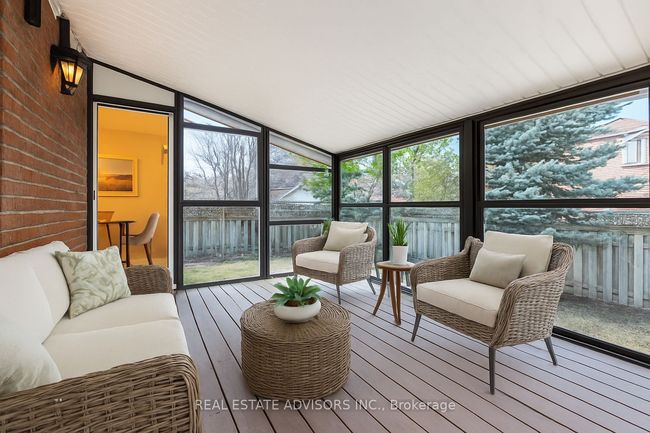 74 Pinebrook Cir, House other with 5 bedrooms, 2 bathrooms and 4 parking in Caledon ON | Image 20
