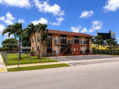 1896 Sw 41st Ave, Fort Lauderdale, FL, 33317 | Card Image