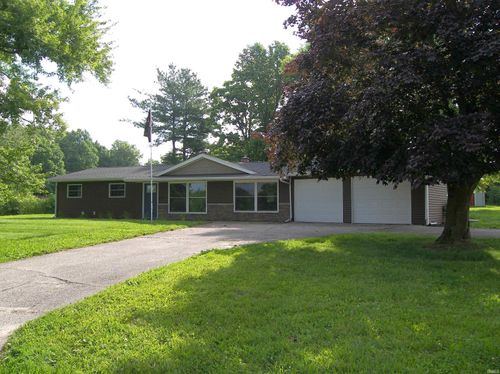 8138 Rose Rd, Plymouth, IN, 46563-8856 | Card Image