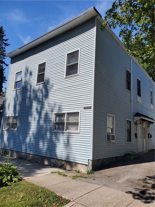 74 Stewart St, Rochester, NY, 14620-2823 | Card Image