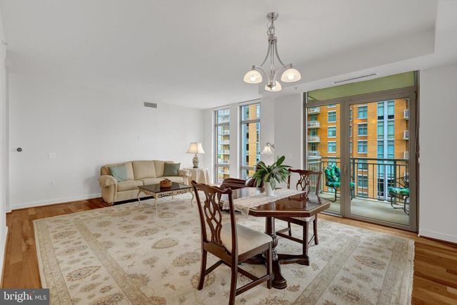 UNIT-907 - 11990 Market St, Condo with 3 bedrooms, 2 bathrooms and null parking in RESTON VA | Image 6
