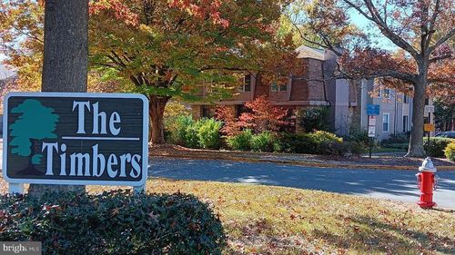 6010 Timber Hollow Ln, SPRINGFIELD, VA, 22152-1426 | Card Image