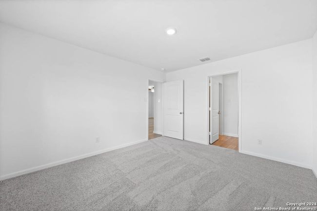 10946 Delight Grv, House other with 2 bedrooms, 2 bathrooms and null parking in Converse TX | Image 11