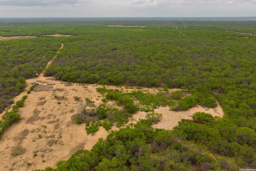 11 Highway 1581, Pearsall, TX, 78061 | Card Image