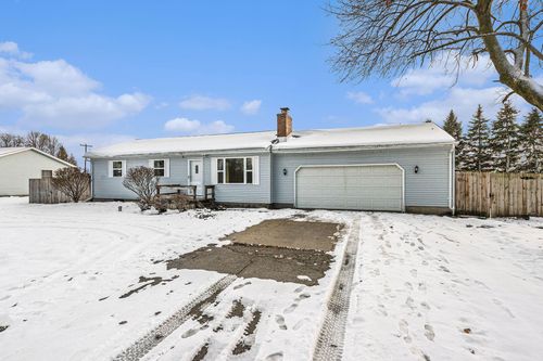 4854 E Y Ave, Vicksburg, MI, 49097-8706 | Card Image