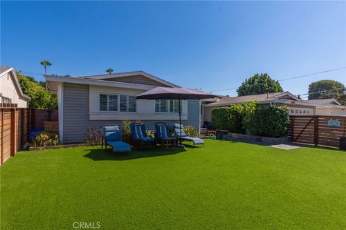 12952 Aetna St, Van Nuys, CA, 91401-3231 | Card Image