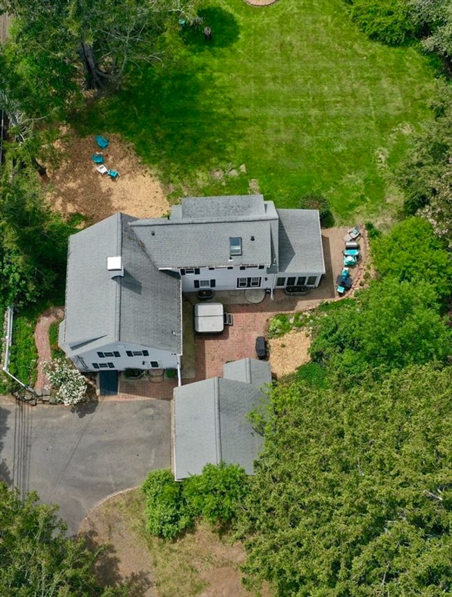 231 Larch Row, House other with 3 bedrooms, 3 bathrooms and 8 parking in Wenham MA | Image 35