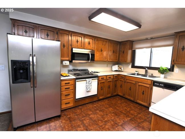 27007 Ne Dole Valley Rd, House other with 3 bedrooms, 2 bathrooms and 3 parking in Yacolt WA | Image 18