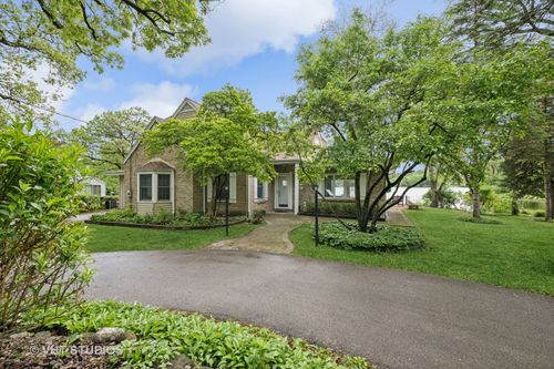 145 W Lake Shore Dr, Tower Lakes, IL, 60010-1128 | Card Image