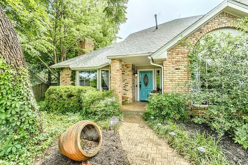 1209 Fox Bluff Court, Edmond, OK, 73034 | Card Image