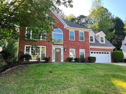 240 Risen Star Ln, Alpharetta, GA, 30005-7873 | Card Image