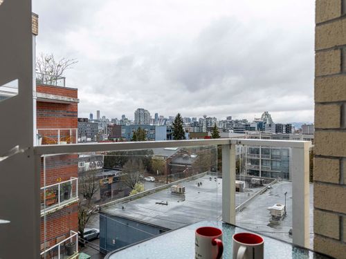 502-311 6th Ave E, Vancouver, BC, V5T0G9 | Card Image