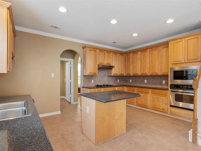 20131 Mayfair Park Ln, House other with 4 bedrooms, 4 bathrooms and 3 parking in Spring TX | Image 16