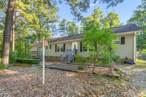 2872 Farrington Point Rd, Chapel Hill, NC, 27517-7320 | Card Image
