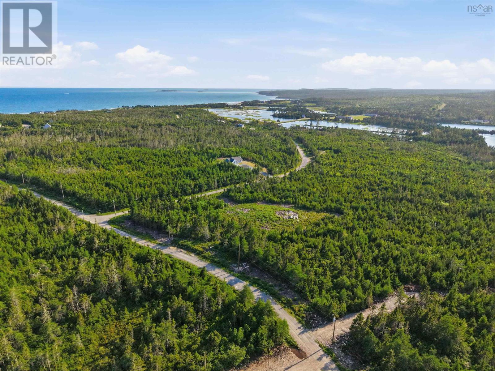 Land in Clam Bay 4