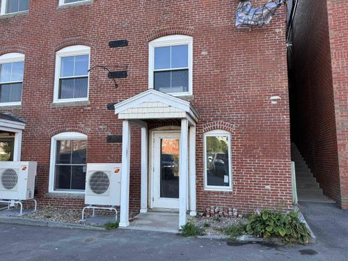 h-137R Water St, Exeter, NH, 03833 | Card Image