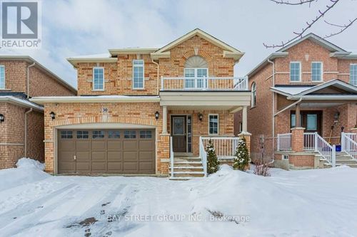 30 Delattaye Ave, Aurora, ON, L4G7T8 | Card Image