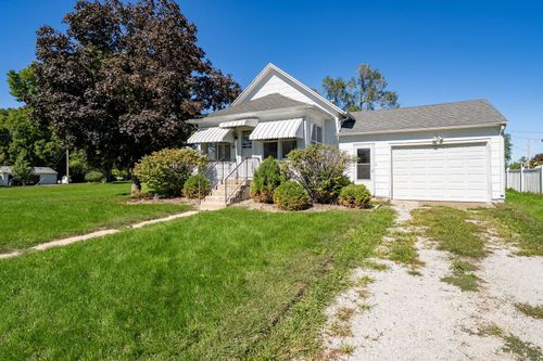 406 E Cherry Street, Chatsworth, IL, 60921 | Card Image