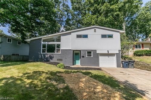 1291 Winhurst Dr, Akron, OH, 44313-5764 | Card Image