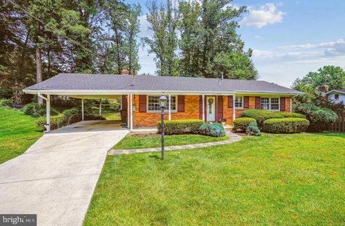 8634 Aberdeen Ct, ANNANDALE, VA, 22003-4313 | Card Image