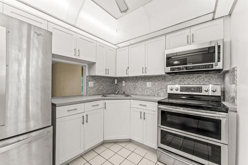 apt-305-5980 Nw 64th Ave, Tamarac, FL, 33319-2288 | Card Image