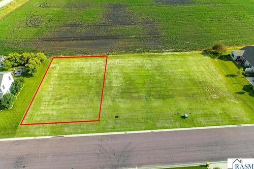 20 Marples Ave, Minnesota Lake, MN, 56068-3170 | Card Image