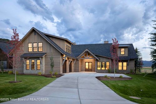 6477 Trumpet Swan Cir, Victor, ID, 83455 | Card Image