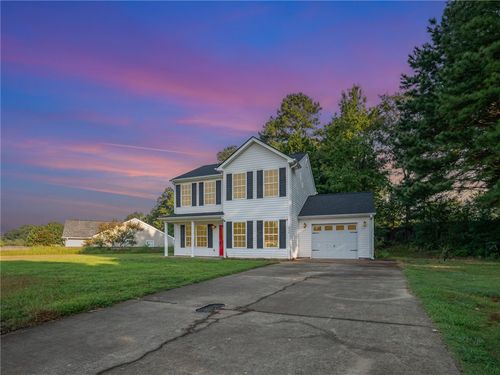 658 Hunters Ln, Anderson, SC, 29625-2036 | Card Image