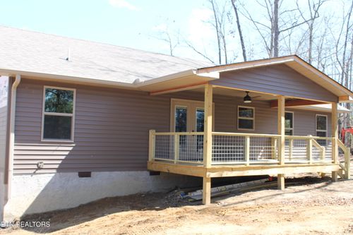 807 Dulog Trl, Jamestown, TN, 38556 | Card Image