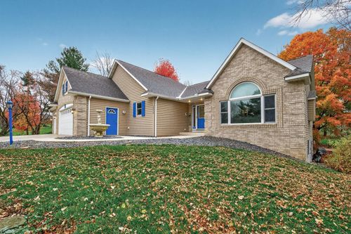 10815 Lehigh Rd S, HASTINGS, MN, 55033-9143 | Card Image