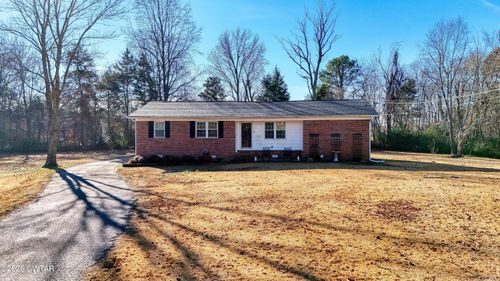 615 W Main Street, Greenfield, TN, 38230 | Card Image