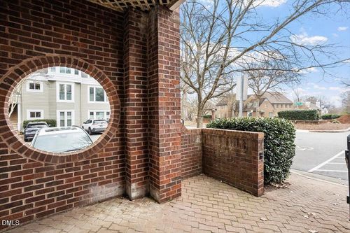 unit-106-1001 Brighthurst Dr, Raleigh, NC, 27605-1280 | Card Image