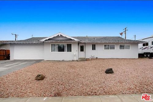 2255 Fig St, Simi Valley, CA, 93063-3031 | Card Image