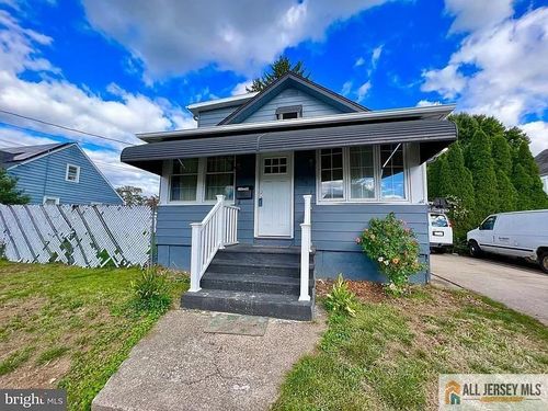 2-86 Reed Ave, Hamilton, NJ, 08610-6306 | Card Image