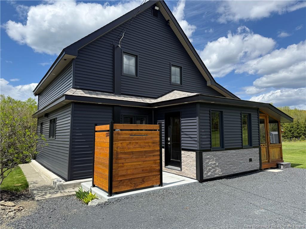 Residential in Saint-Joseph-De-Madawaska 2