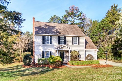 3034 Tom Savage Dr, Harrisburg, NC, 28075-8613 | Card Image