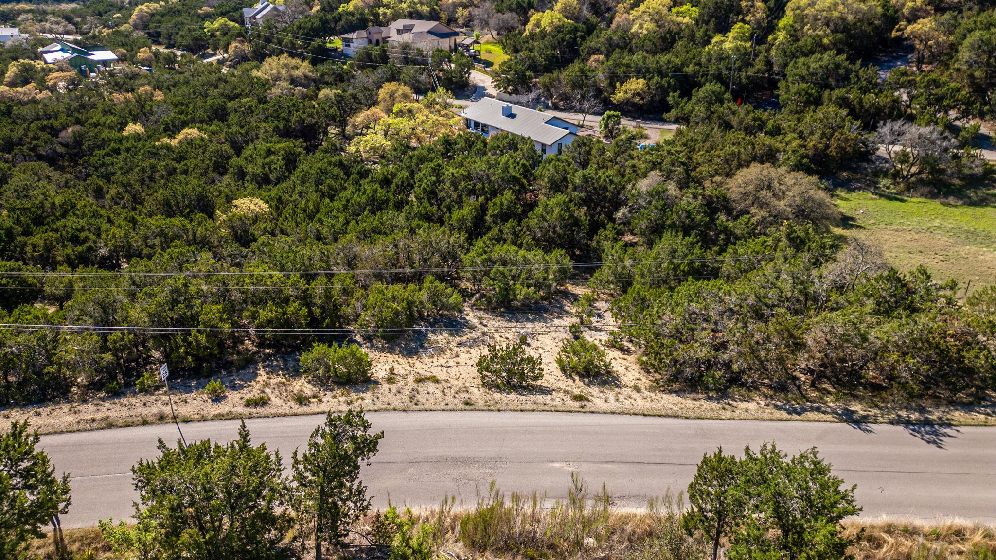 Land in Spicewood