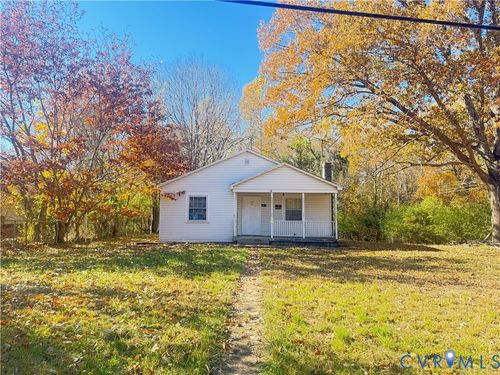 591 Elizabeth Street Ext, Danville, VA, 24541-7212 | Card Image