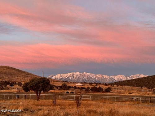 3048 Robison Rd, Gardnerville, NV, 89410-6840 | Card Image