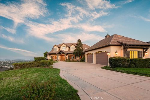 24862 Wooded Vis, West Hills, CA, 91307-2760 | Card Image