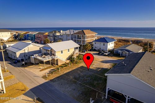 307 Glenn St, Atlantic Beach, NC, 28512-4407 | Card Image