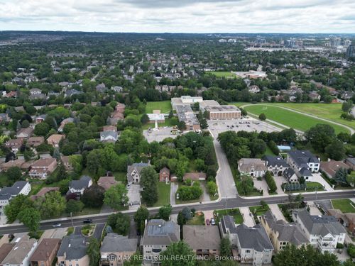 108 Garden Ave, Richmond Hill, ON, L4C6M1 | Card Image
