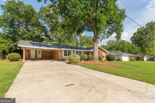 608 Meadowridge Dr, Warner Robins, GA, 31093-1315 | Card Image